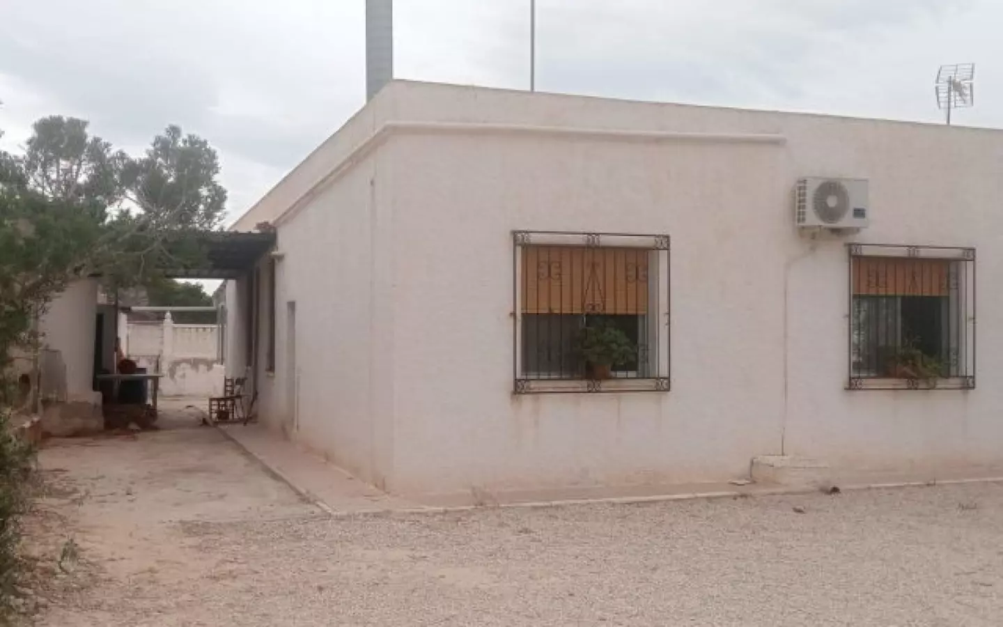 4-bedroom Finca In Crevillente, Spain (200 M²)