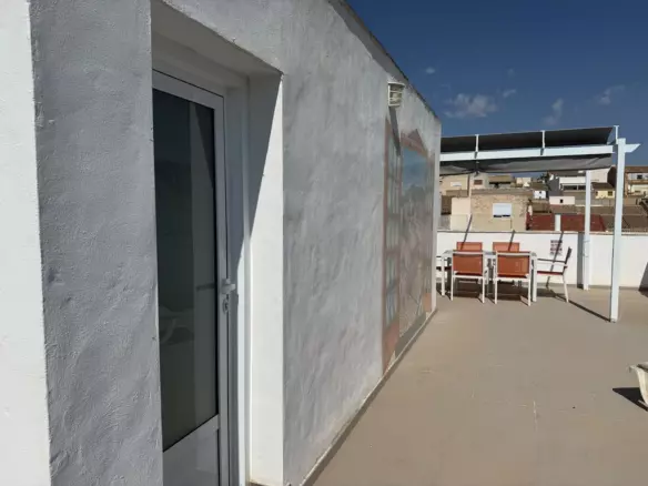 3-bedroom Apartment In Pinoso, Spain (190 M²)