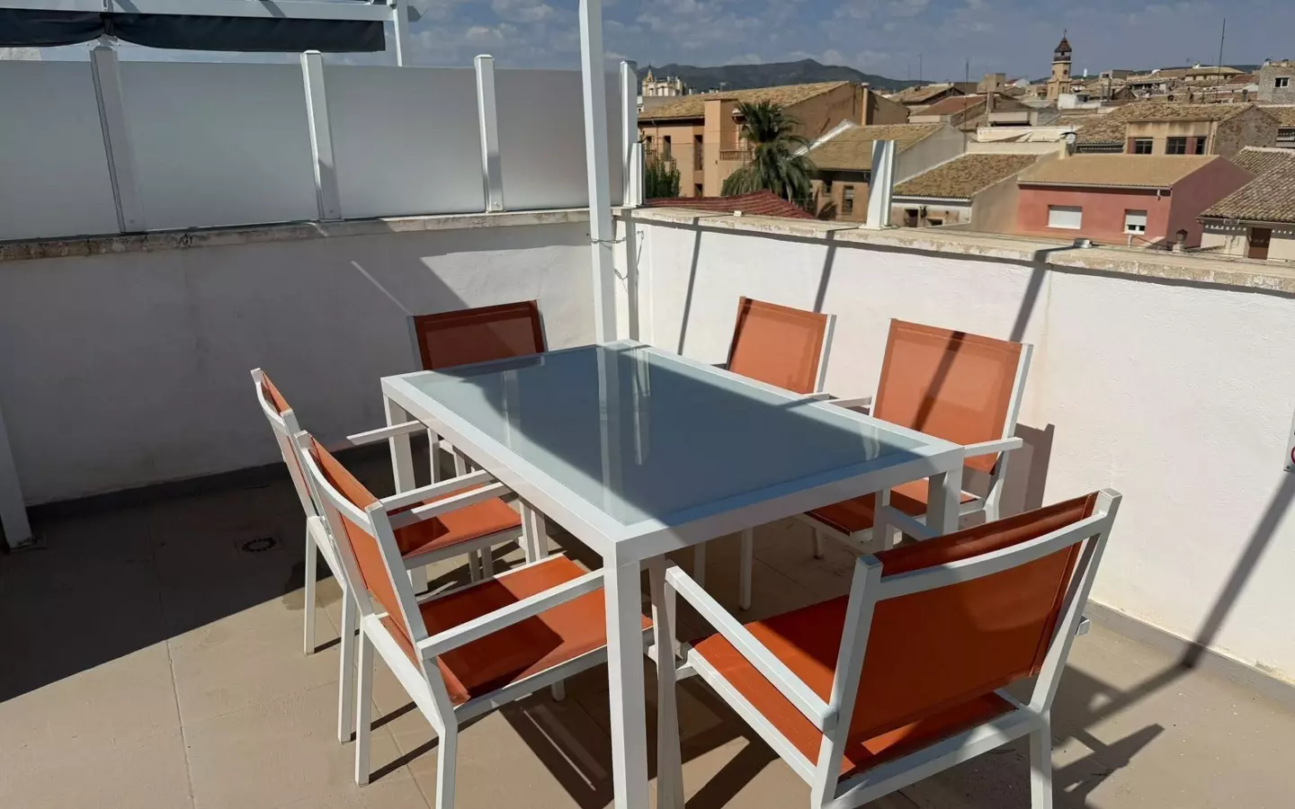 3-bedroom Apartment In Pinoso, Spain (190 M²)