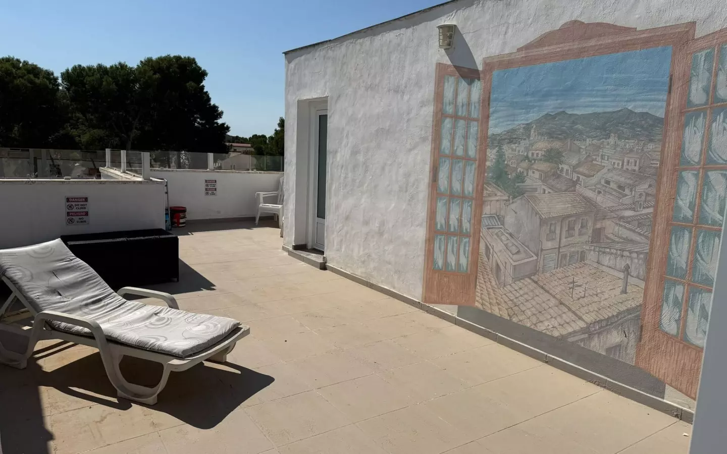 3-bedroom Apartment In Pinoso, Spain (190 M²)