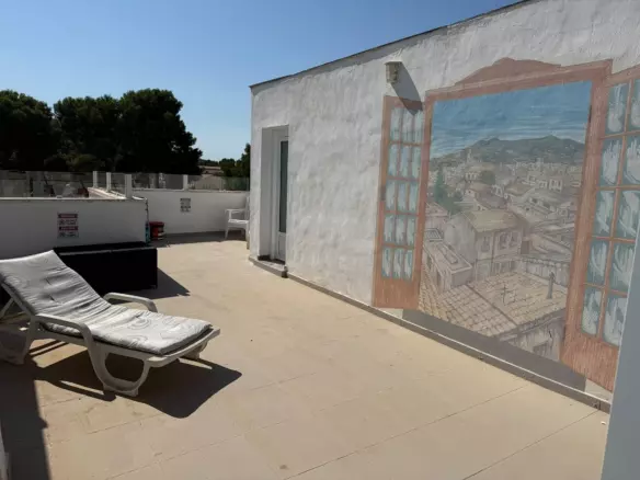 3-bedroom Apartment In Pinoso, Spain (190 M²)