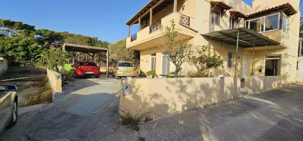 7-bedroom Building In Gouves, Greece (258 M²)