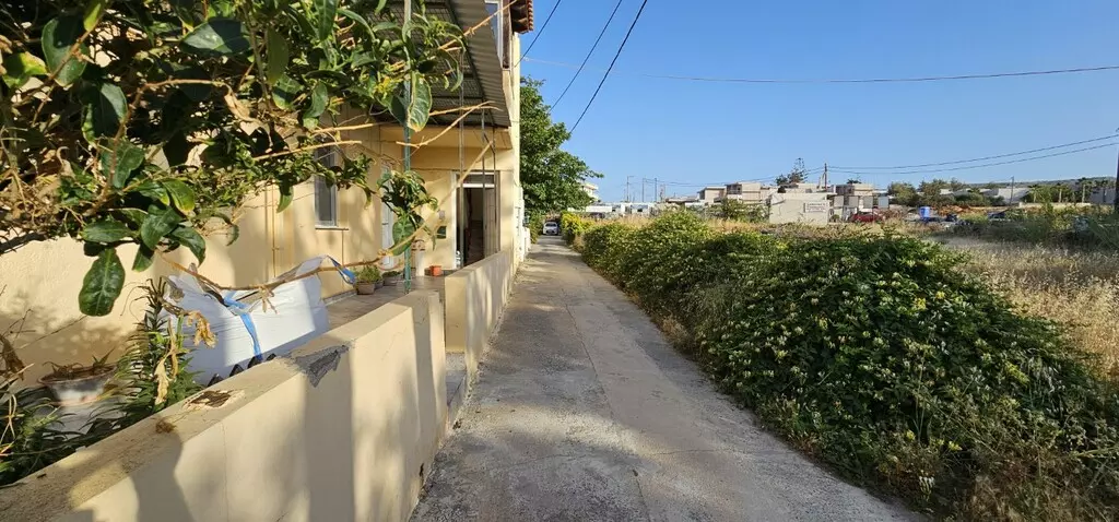 7-bedroom Building In Gouves, Greece (258 M²)