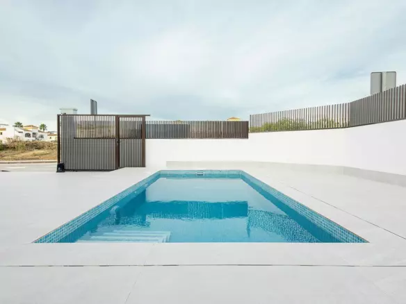 2-bedroom Villa In Orihuela, Spain (73 M²)