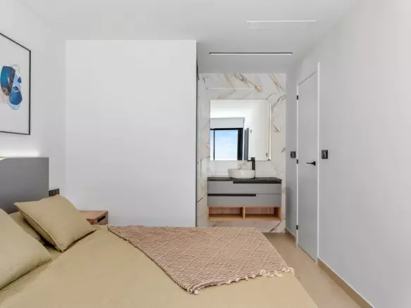 2-bedroom Apartment In Guardamar Del Segura, Spain (64 M²)