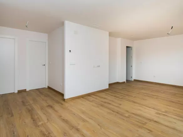 3-bedroom Apartment In Hondon De Las Nieves, Spain (121 M²)