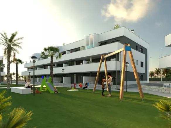 3-bedroom Apartment In Guardamar Del Segura, Spain (82 M²)