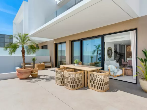 3-bedroom Villa In Dolores, Spain (127 M²)