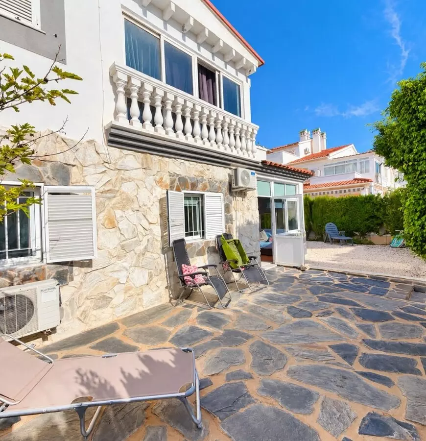 3-bedroom Villa In Orihuela, Spain (105 M²)