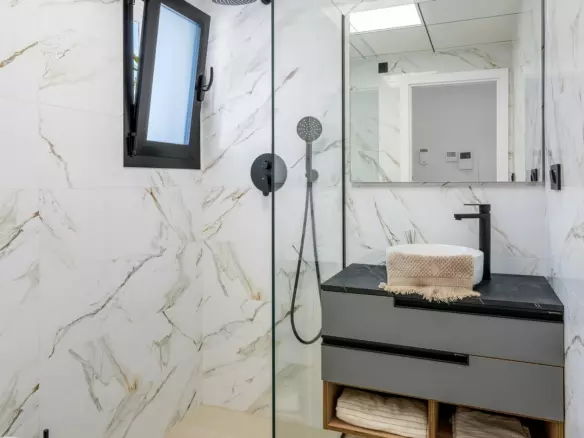 2-bedroom Apartment In Guardamar Del Segura, Spain (64 M²)