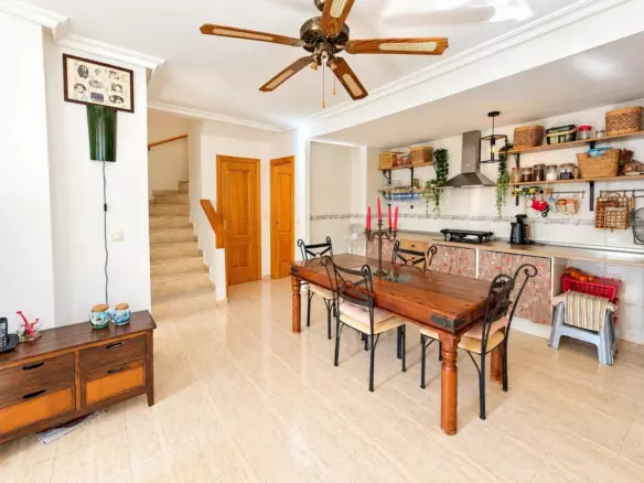 3-bedroom Villa In Orihuela, Spain (105 M²)