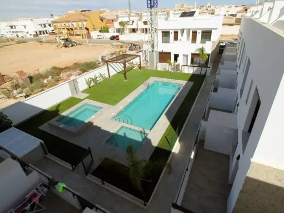 4-bedroom Town House In Pilar De La Horadada, Spain (113 M²)