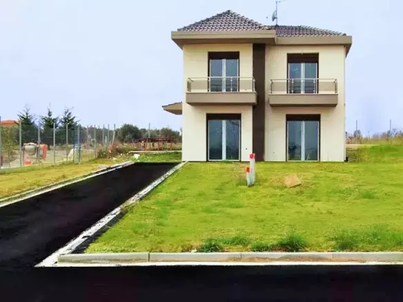 3-bedroom Detached House In Epanomi, Greece (145 M²)