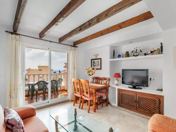 2-bedroom Apartment In Torrevieja, Spain (86 M²)