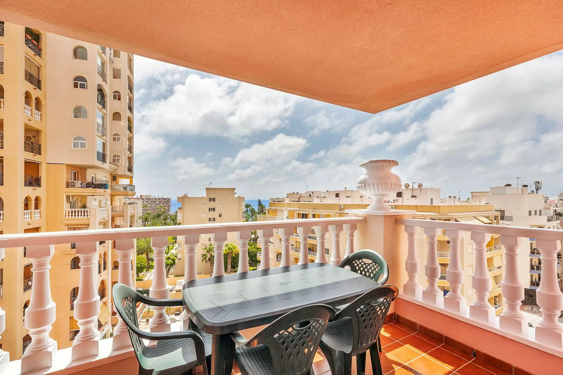 778031_xl-3ea5f3 2-bedroom Apartment In Torrevieja, Spain (86 M²)