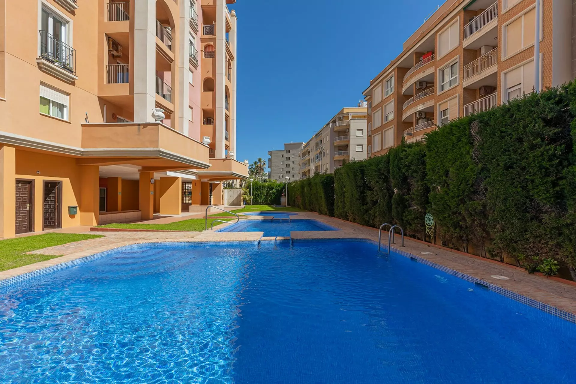 778032_xl-a3b605 2-bedroom Apartment In Torrevieja, Spain (86 M²)