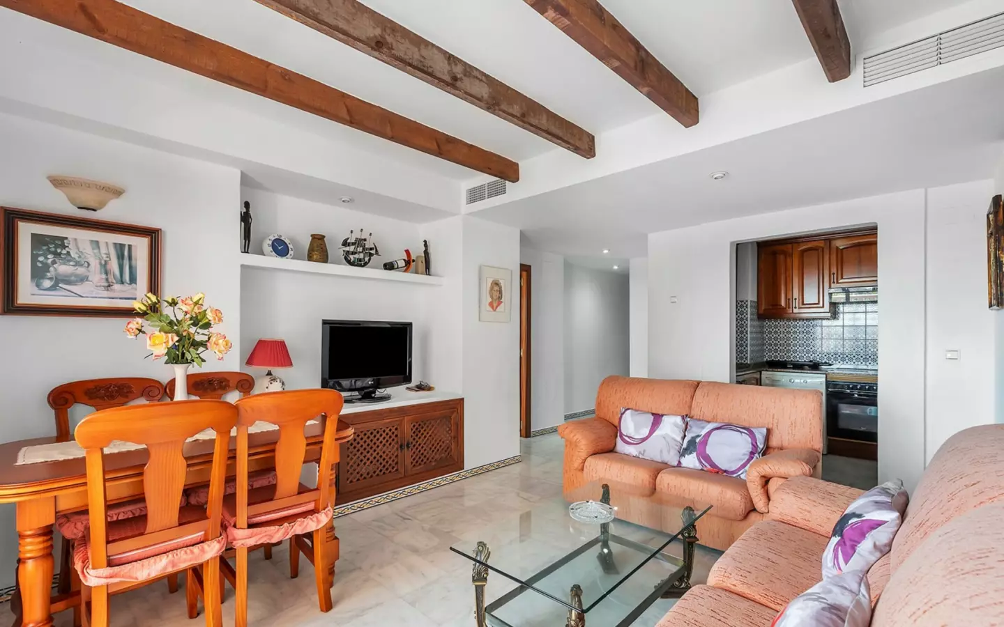 2-bedroom Apartment In Torrevieja, Spain (86 M²)