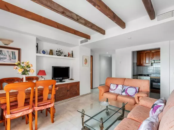 2-bedroom Apartment In Torrevieja, Spain (86 M²)