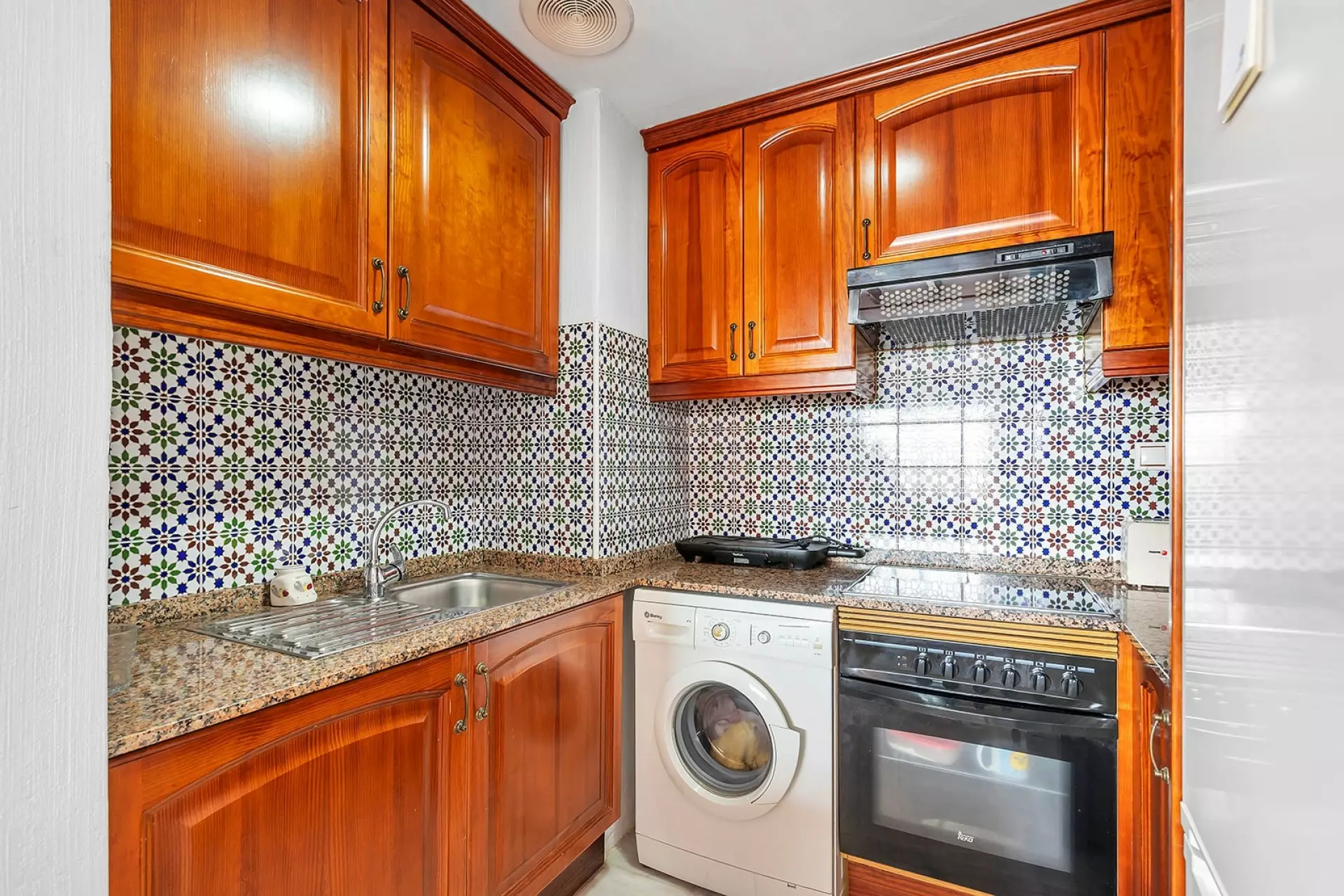778038_xl-7d5146 2-bedroom Apartment In Torrevieja, Spain (86 M²)
