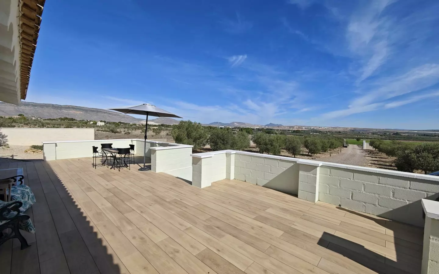 4-bedroom Country House In Caudete, Spain (210 M²)