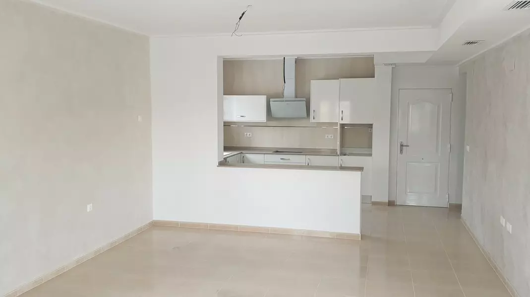 3-bedroom Country House In Catral, Spain (140 M²)