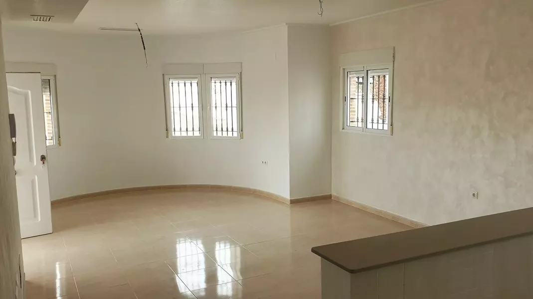 3-bedroom Country House In Catral, Spain (140 M²)
