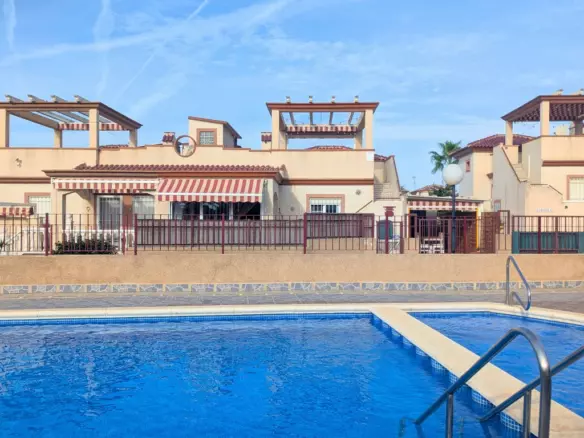2-bedroom Quad House In San Fulgencio, Spain (55 M²)