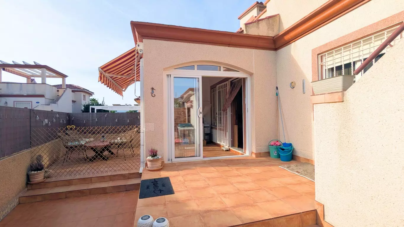 2-bedroom Quad House In San Fulgencio, Spain (55 M²)