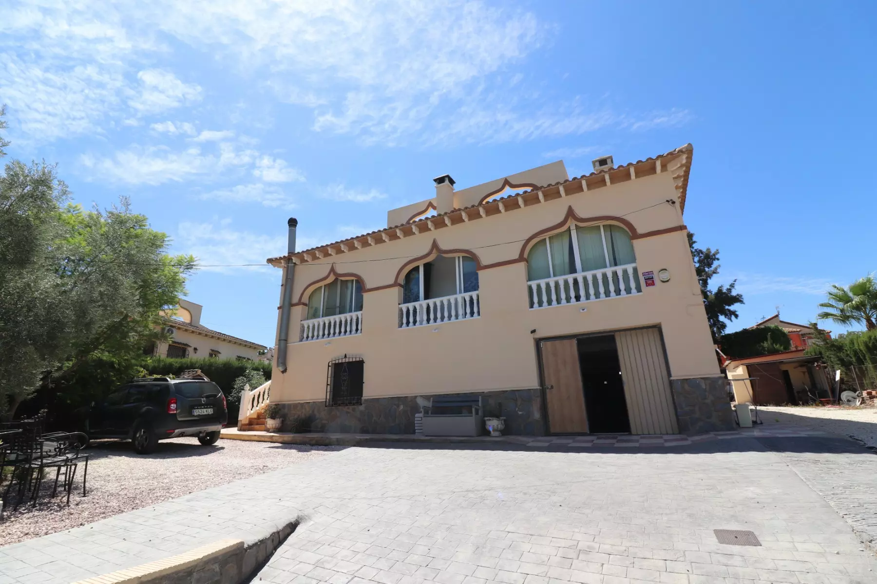 5-bedroom Villa In Algorfa, Spain (122 M²)