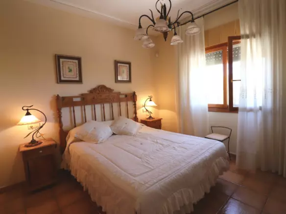 5-bedroom Villa In Algorfa, Spain (122 M²)