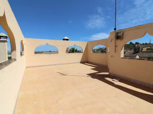 5-bedroom Villa In Algorfa, Spain (122 M²)