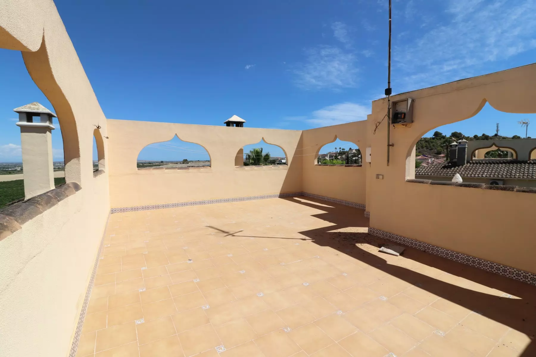 5-bedroom Villa In Algorfa, Spain (122 M²)