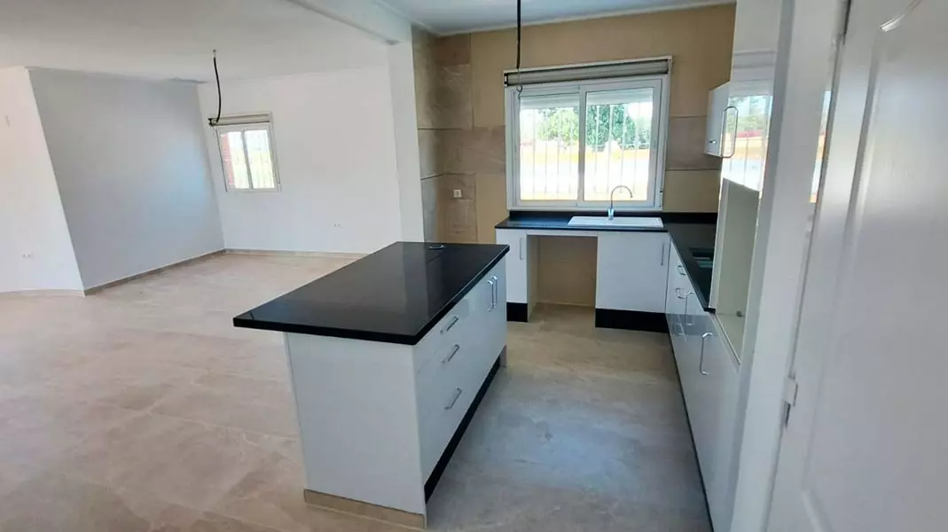 3-bedroom Country House In Catral, Spain (147 M²)