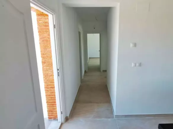 3-bedroom Country House In Catral, Spain (147 M²)