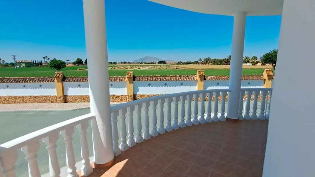 3-bedroom Country House In Catral, Spain (147 M²)
