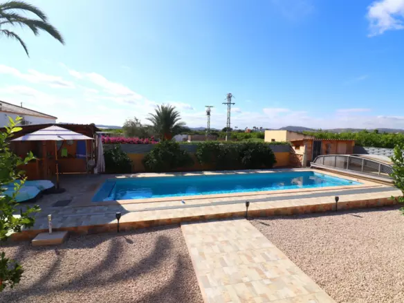 3-bedroom Country House In Orihuela, Spain (138 M²)
