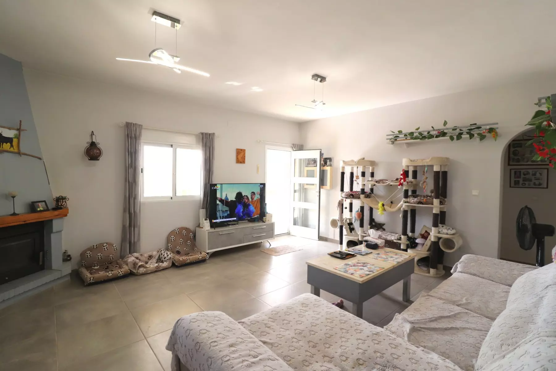 3-bedroom Country House In Orihuela, Spain (138 M²)