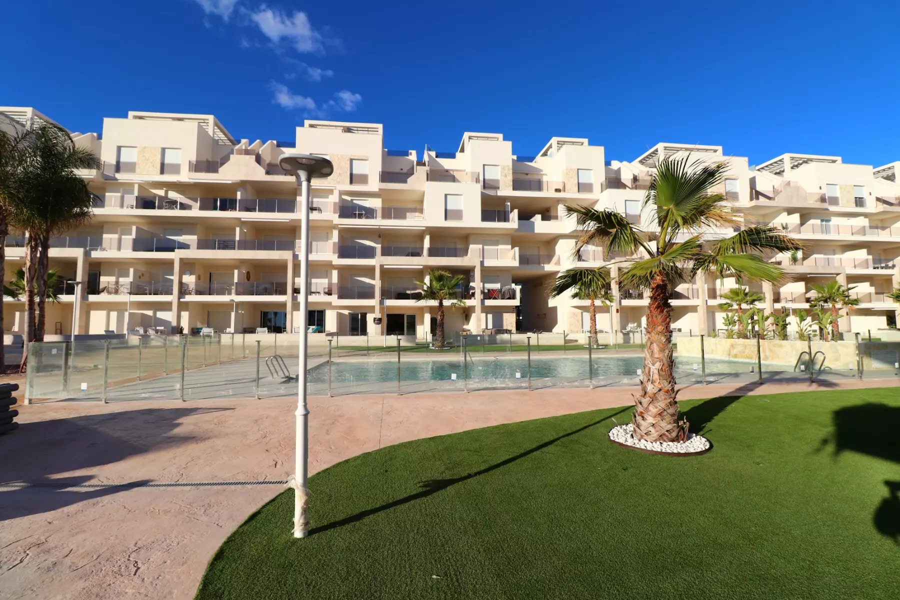 2-bedroom Apartment In Guardamar Del Segura, Spain (88 M²)