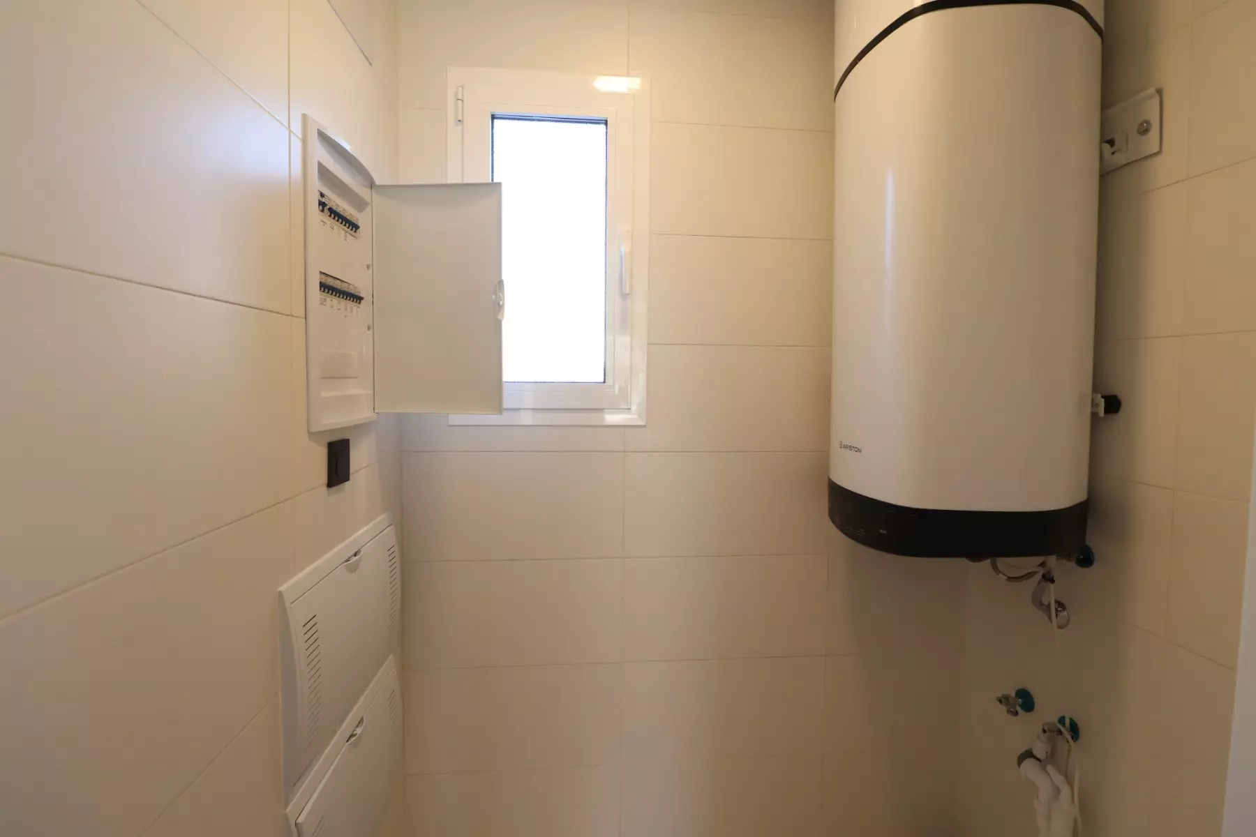2-bedroom Apartment In Guardamar Del Segura, Spain (88 M²)