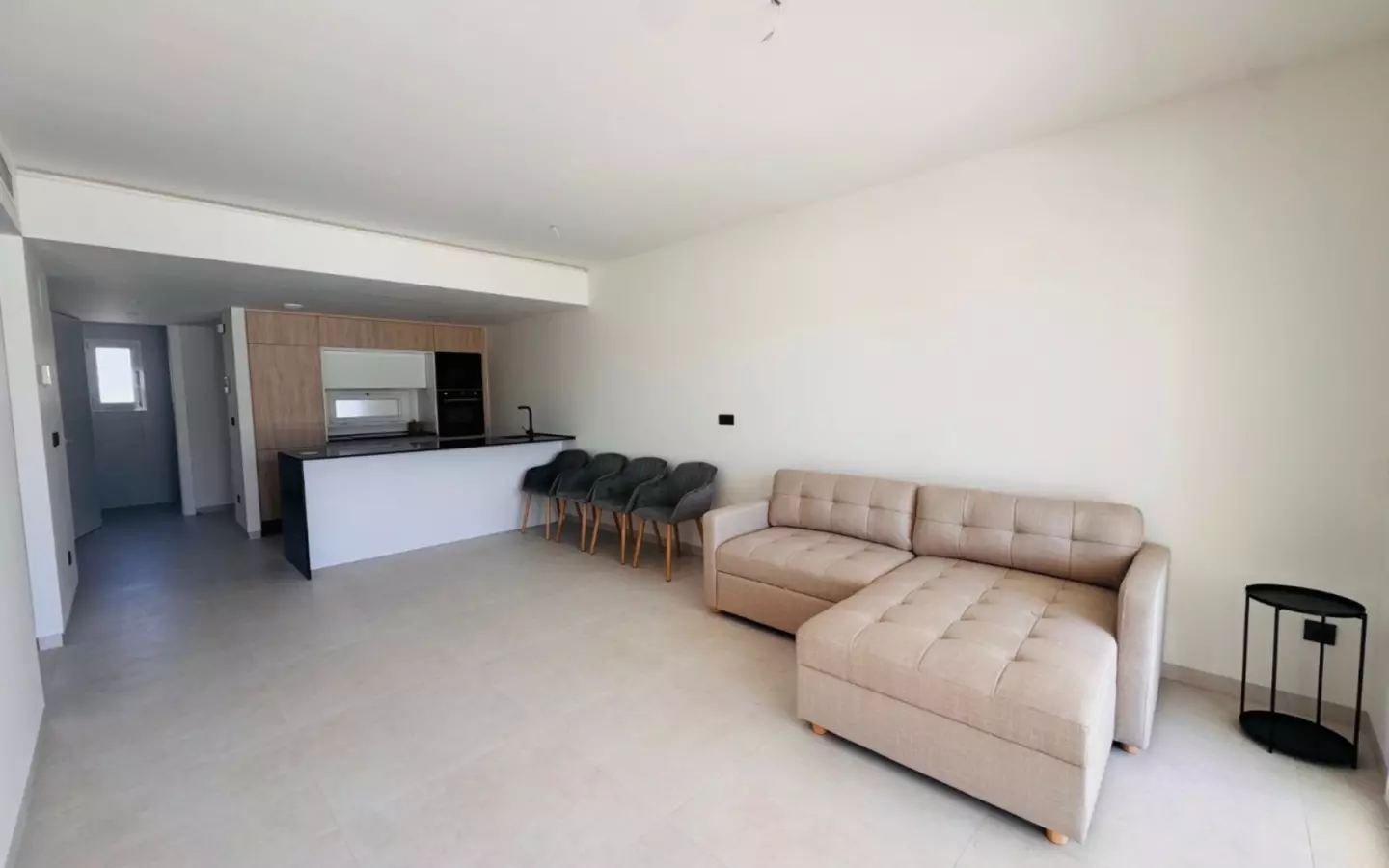 2-bedroom Apartment In Guardamar Del Segura, Spain (88 M²)