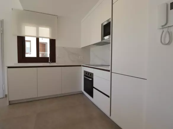 3-bedroom Apartment In Torrevieja, Spain (70 M²)