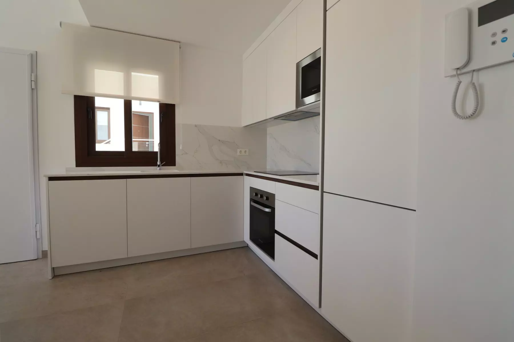 3-bedroom Apartment In Torrevieja, Spain (70 M²)