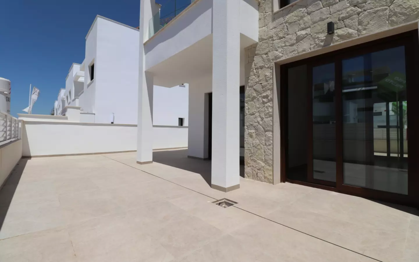 3-bedroom Apartment In Torrevieja, Spain (70 M²)
