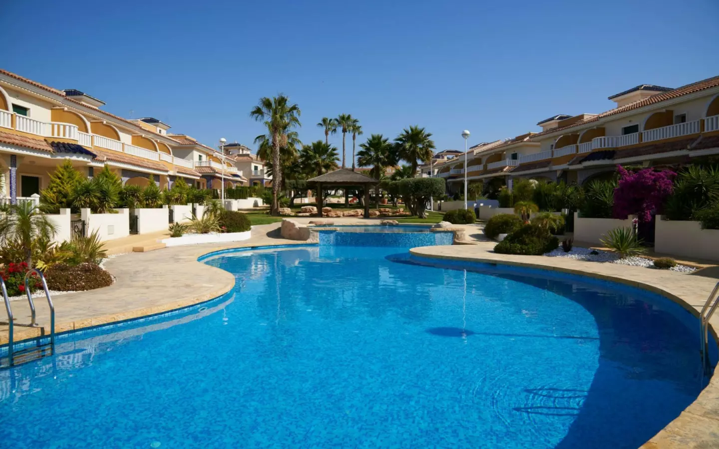 2-bedroom Townhouse In Ciudad Quesada, Spain (105 M²)