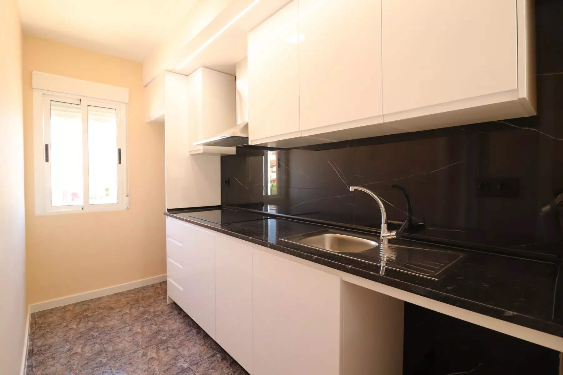 o_1jsc95omu1072f5b11l41j5g52426-3e80e4 2-bedroom Apartment In Orihuela Costa, Spain (52 M²)