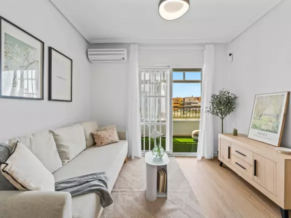2-bedroom Apartment In Orihuela Costa, Spain (69 M²)