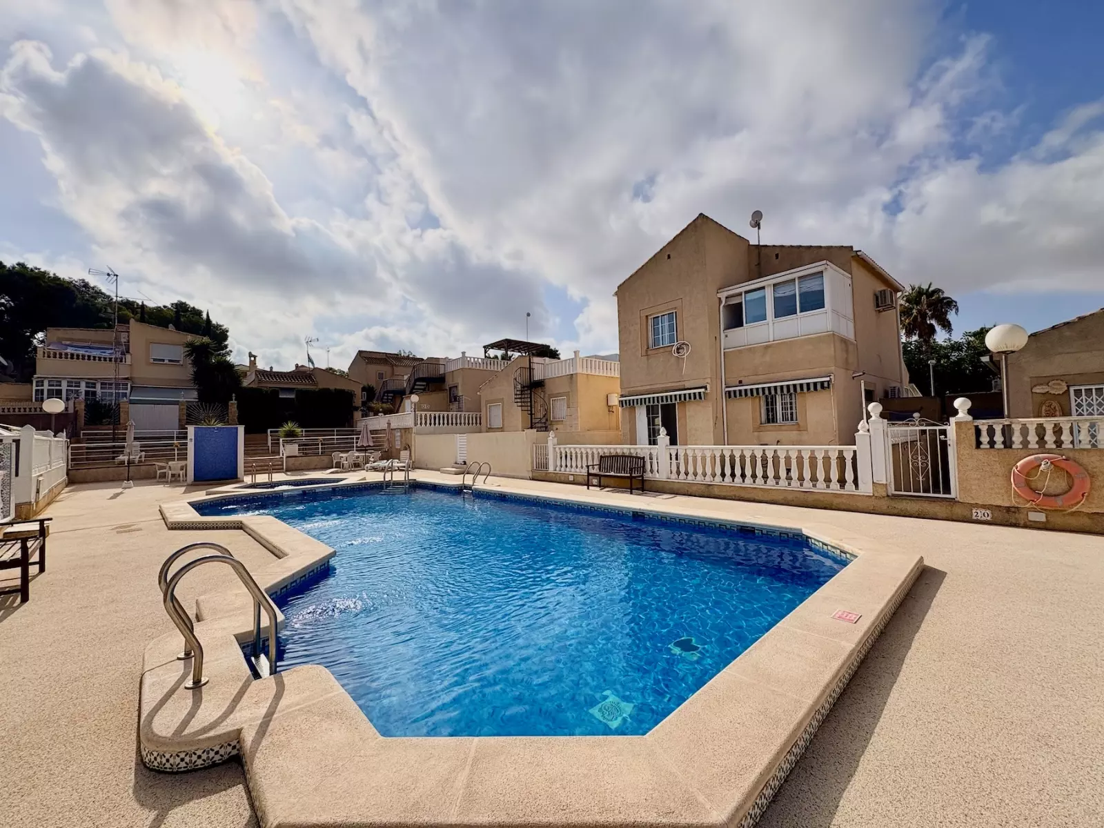 4-bedroom House In Torrevieja, Spain (127 M²)