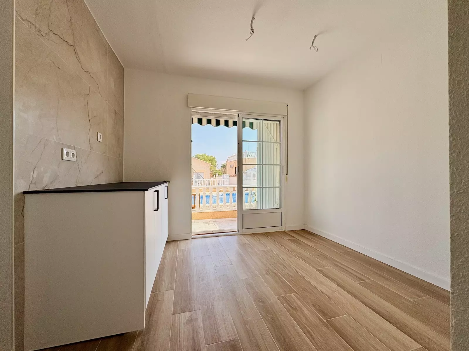 4-bedroom House In Torrevieja, Spain (127 M²)