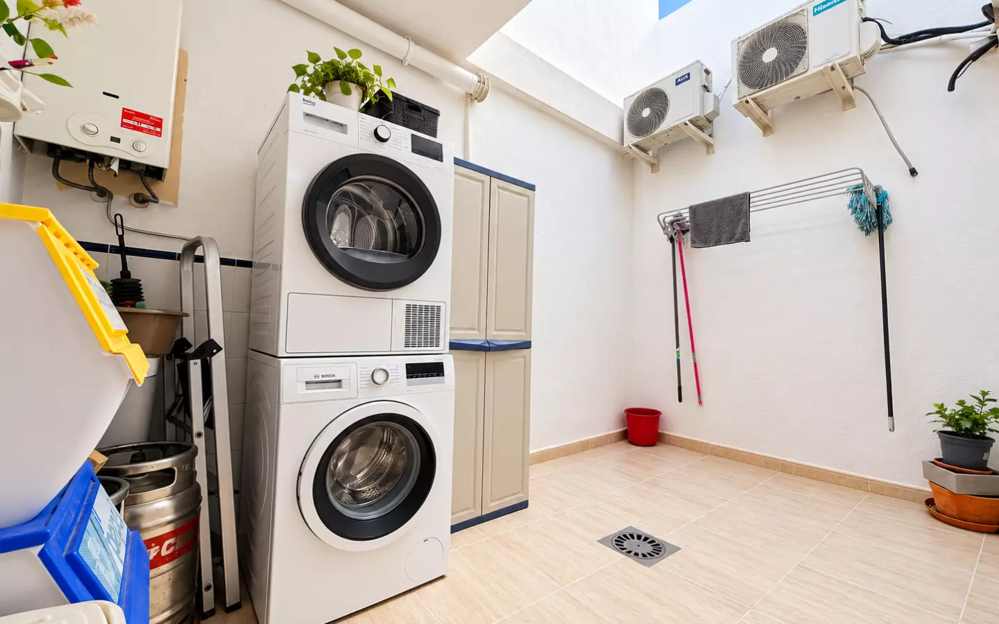 3-bedroom Town House In Daya Nueva, Spain (168 M²)