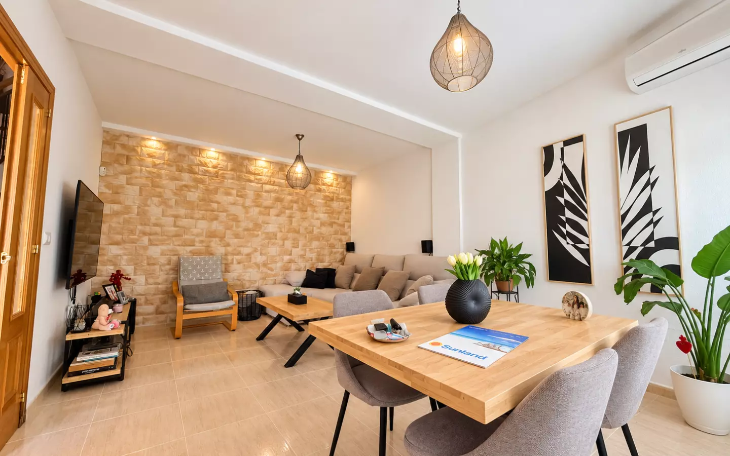 3-bedroom Town House In Daya Nueva, Spain (168 M²)